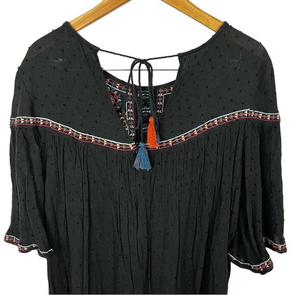 Francesca’s Miami Boho Short Flutter Sleeve Embroidered Mini Tunic Dress Large - Picture 5 of 12